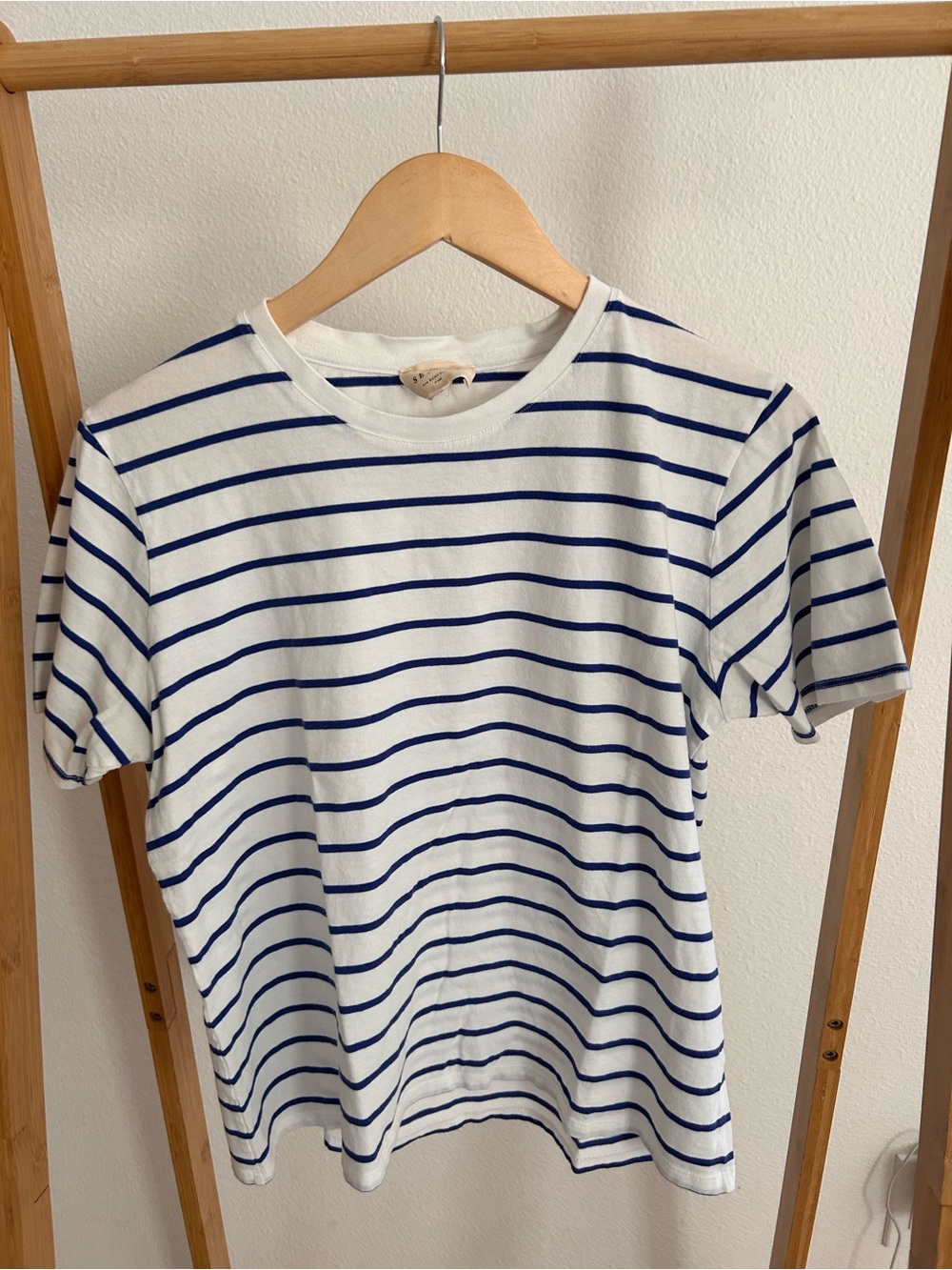 Sezane Conrad White & Blue Stripe Tee